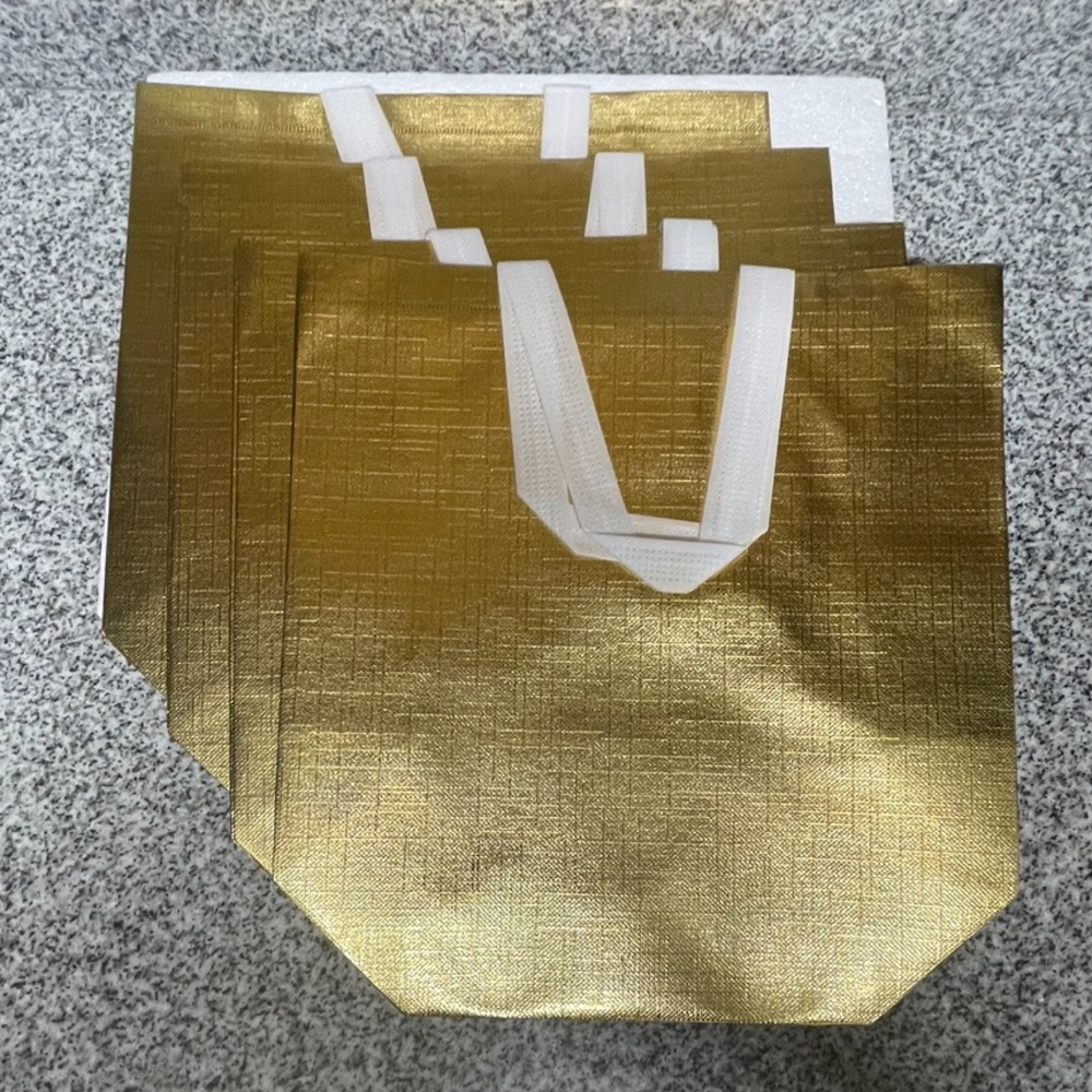 NWOT Whaline 10”X8” Reusable Woven Tote Bag, Gift Bag, Wedding or Christmas Gift